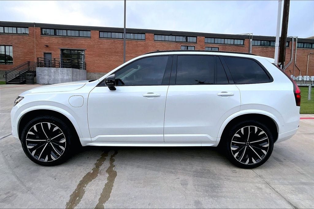 2026 Volvo XC90 Plug-In Hybrid T8 Ultra