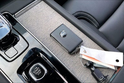 2026 Volvo XC90 Plug-In Hybrid T8 Ultra