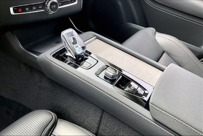 2026 Volvo XC90 Plug-In Hybrid T8 Ultra