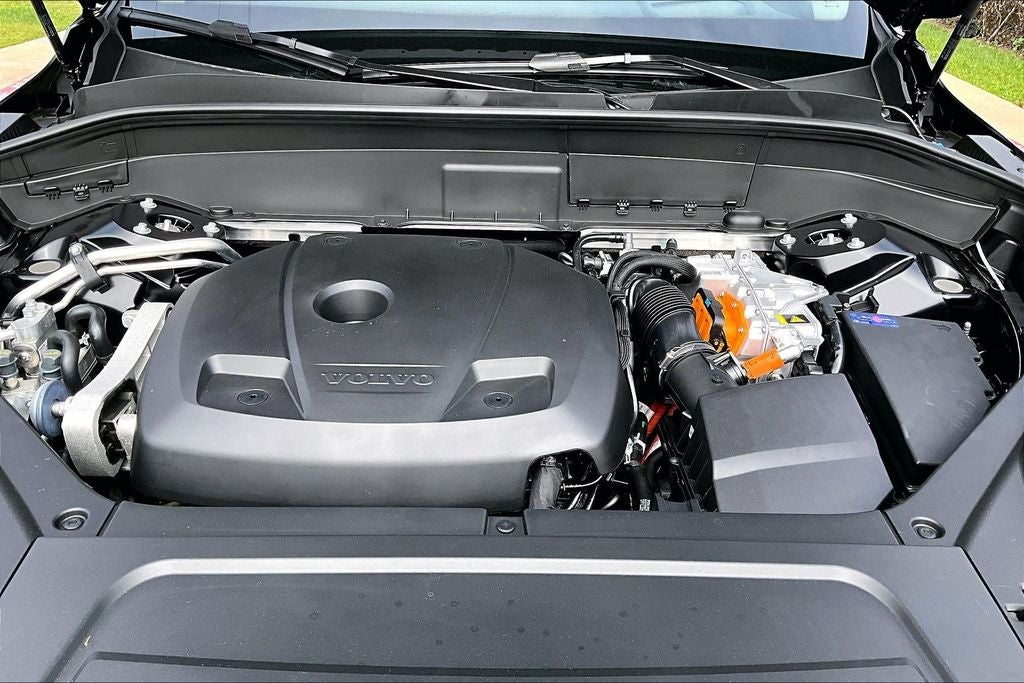 2026 Volvo XC90 Plug-In Hybrid T8 Ultra
