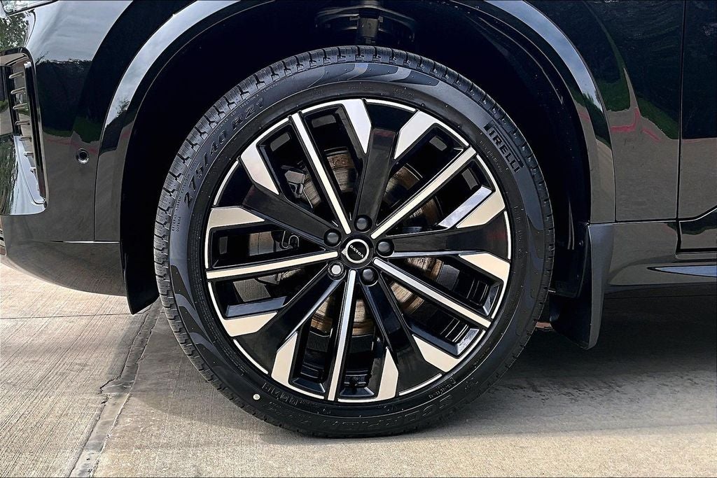 2026 Volvo XC90 Plug-In Hybrid T8 Ultra