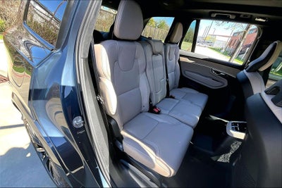 2026 Volvo XC90 Plug-In Hybrid T8 Ultra