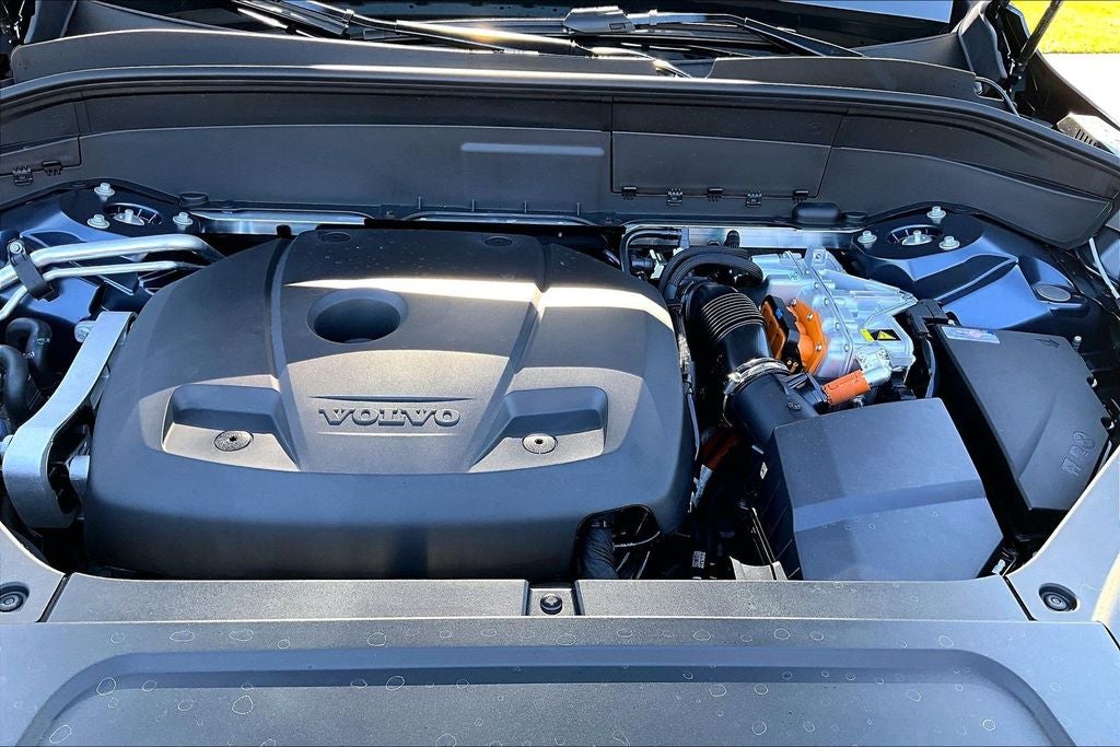 2026 Volvo XC90 Plug-In Hybrid T8 Ultra