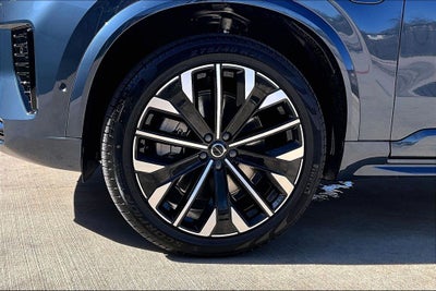 2026 Volvo XC90 Plug-In Hybrid T8 Ultra