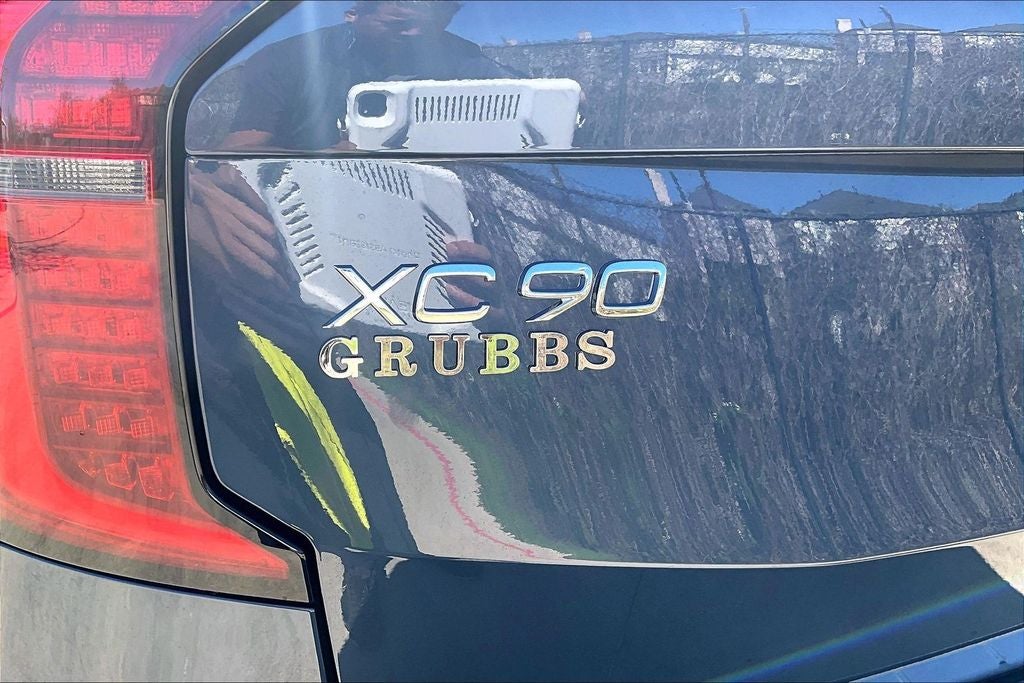 2026 Volvo XC90 Plug-In Hybrid T8 Ultra