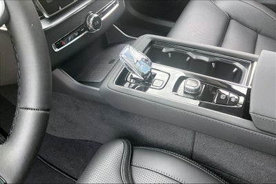 2026 Volvo XC90 Plug-In Hybrid T8 Ultra