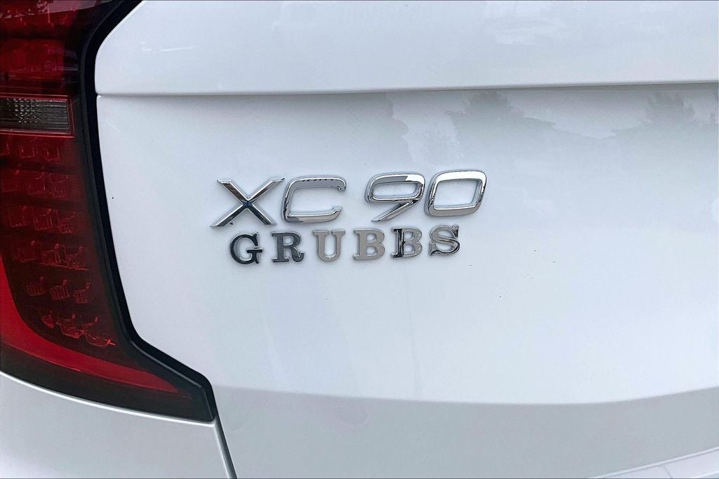 2026 Volvo XC90 Plug-In Hybrid T8 Ultra