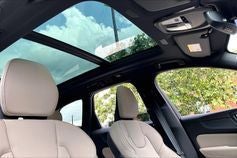 2026 Volvo XC60 Plug-In Hybrid T8 Plus