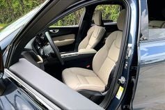 2026 Volvo XC60 Plug-In Hybrid T8 Plus