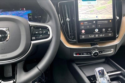 2026 Volvo XC60 Plug-In Hybrid T8 Plus