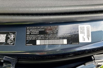 2026 Volvo XC60 Plug-In Hybrid T8 Plus
