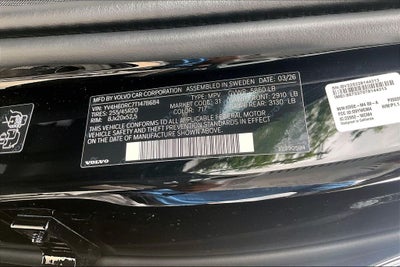 2026 Volvo XC60 Plug-In Hybrid T8 Plus