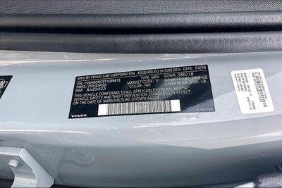 2026 Volvo XC60 Plug-In Hybrid T8 Plus