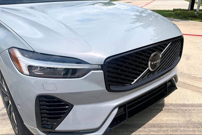 2026 Volvo XC60 Plug-In Hybrid T8 Plus