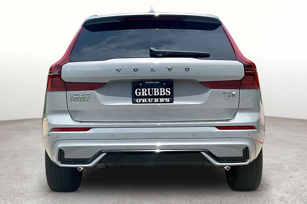 2026 Volvo XC60 Plug-In Hybrid T8 Plus