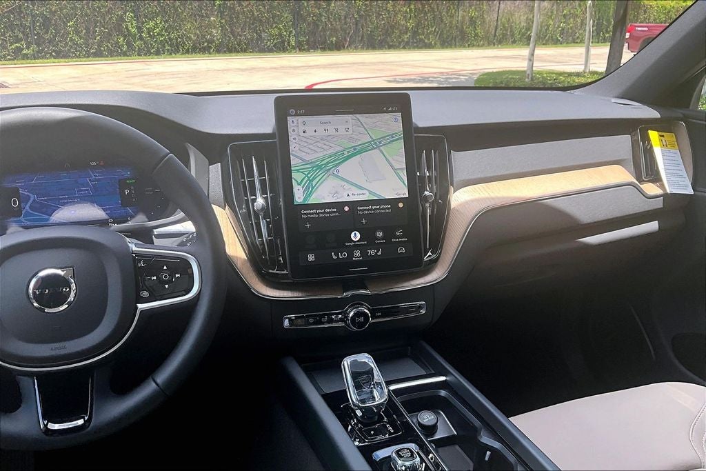 2026 Volvo XC60 Plug-In Hybrid T8 Core
