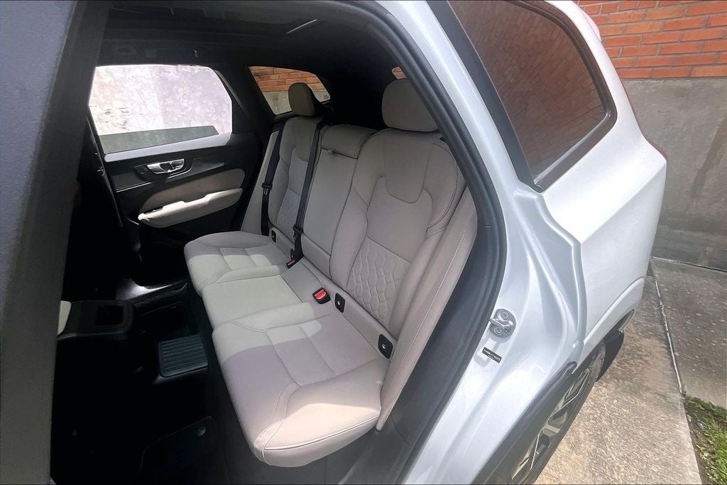 2026 Volvo XC60 Plug-In Hybrid T8 Core