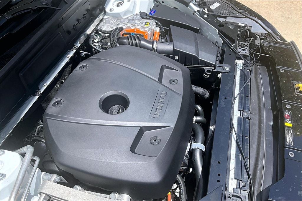 2026 Volvo XC60 Plug-In Hybrid T8 Core
