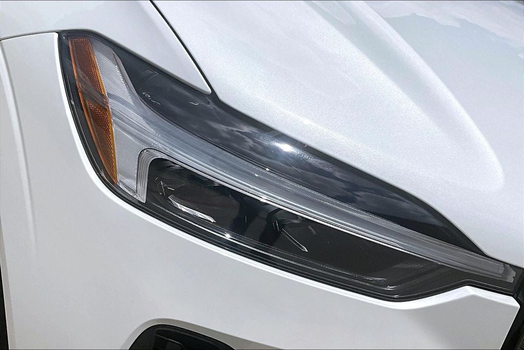2026 Volvo XC60 Plug-In Hybrid T8 Core