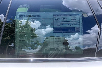 2026 Volvo XC60 Plug-In Hybrid T8 Core