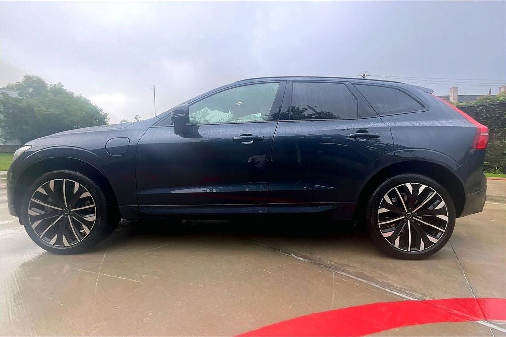 2026 Volvo XC60 Plug-In Hybrid T8 Ultra