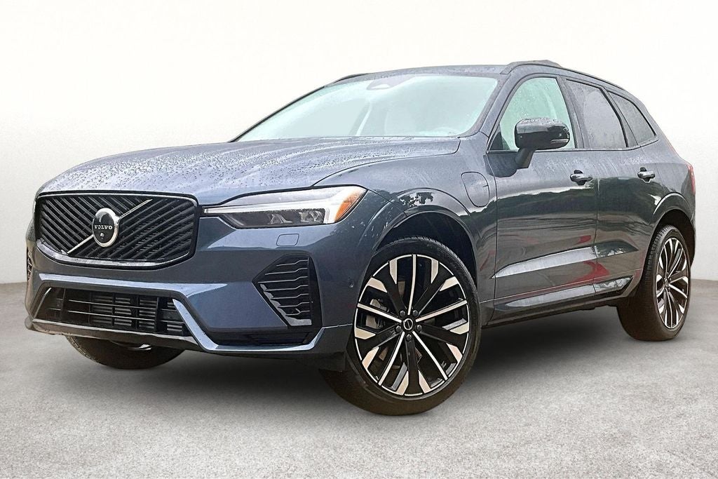 2026 Volvo XC60 Plug-In Hybrid T8 Ultra