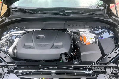 2026 Volvo XC60 Plug-In Hybrid T8 Ultra