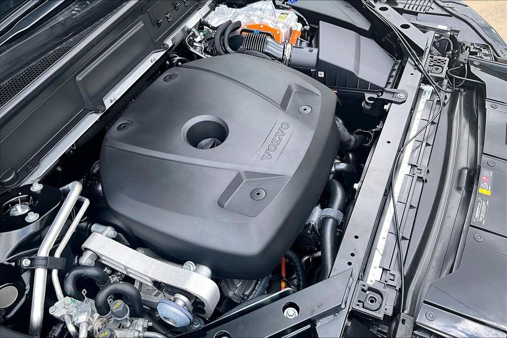2026 Volvo XC60 Plug-In Hybrid T8 Ultra