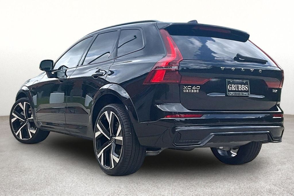 2026 Volvo XC60 Plug-In Hybrid T8 Ultra