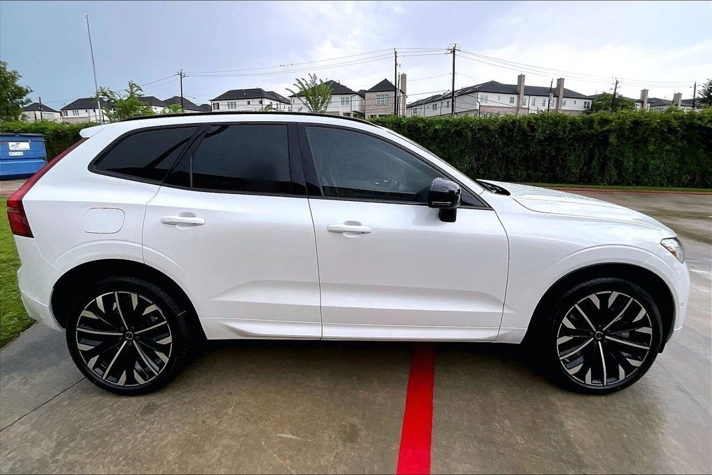 2026 Volvo XC60 Plug-In Hybrid T8 Ultra