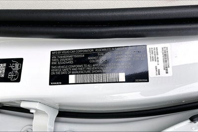 2026 Volvo XC60 Plug-In Hybrid T8 Ultra