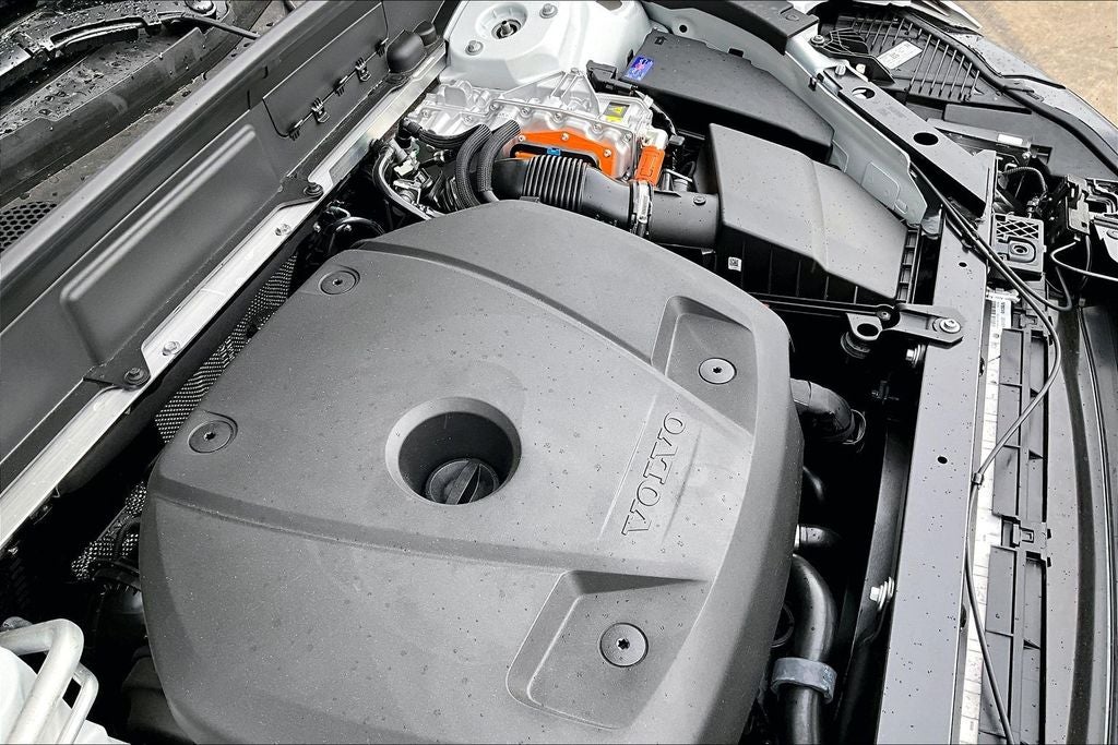 2026 Volvo XC60 Plug-In Hybrid T8 Ultra