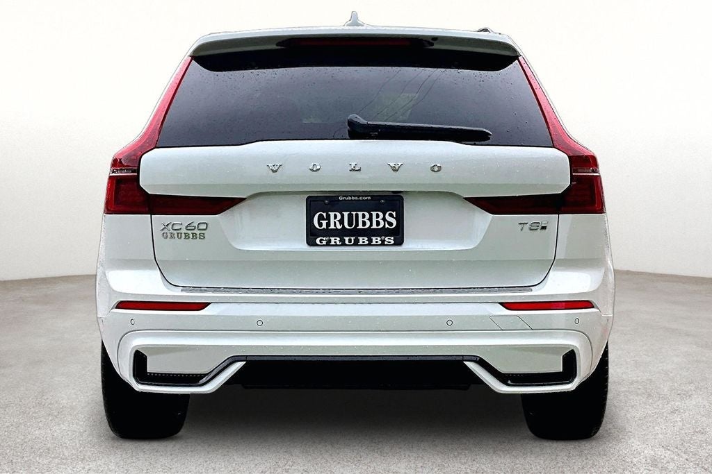 2026 Volvo XC60 Plug-In Hybrid T8 Ultra