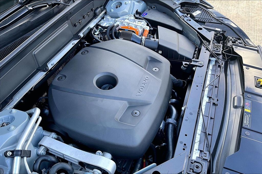 2026 Volvo XC60 Plug-In Hybrid T8 Ultra