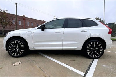 2026 Volvo XC60 Plug-In Hybrid T8 Ultra