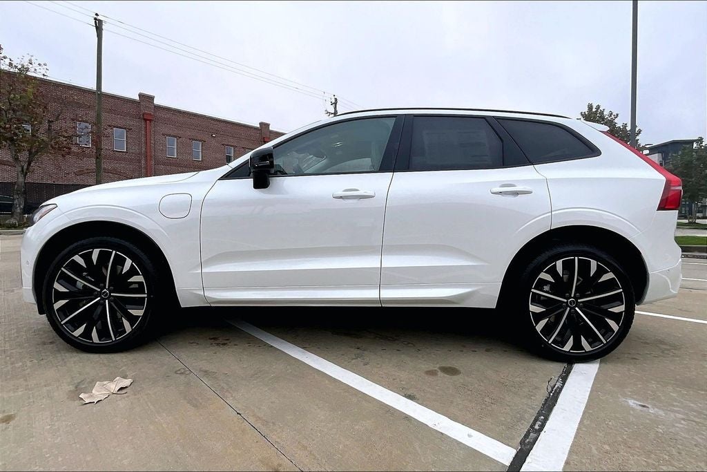 2026 Volvo XC60 Plug-In Hybrid T8 Ultra