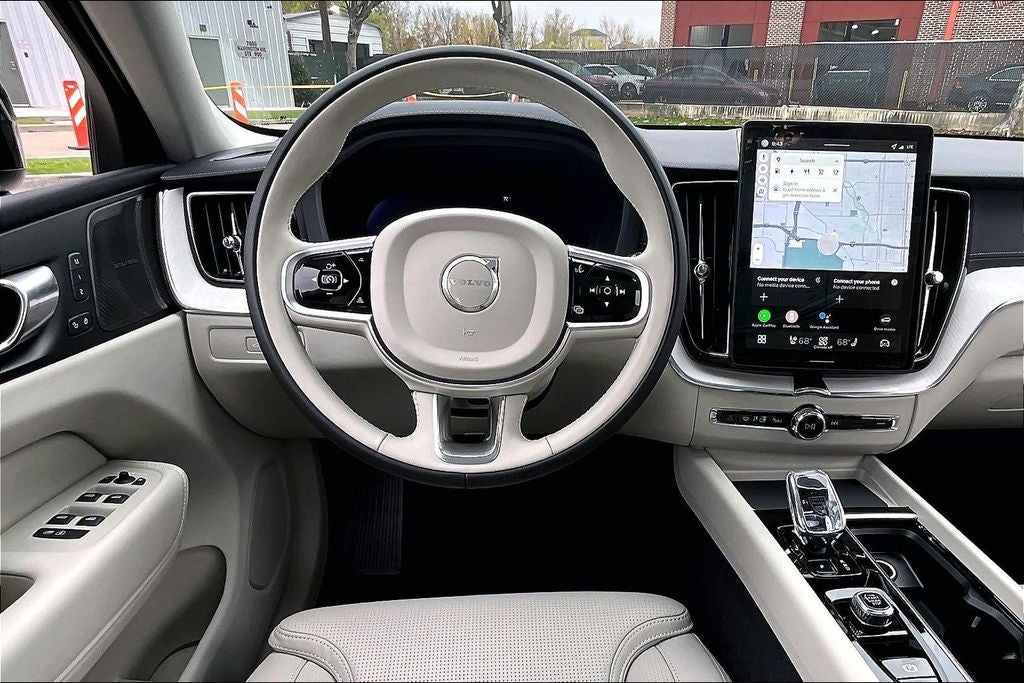 2026 Volvo XC60 Plug-In Hybrid T8 Ultra