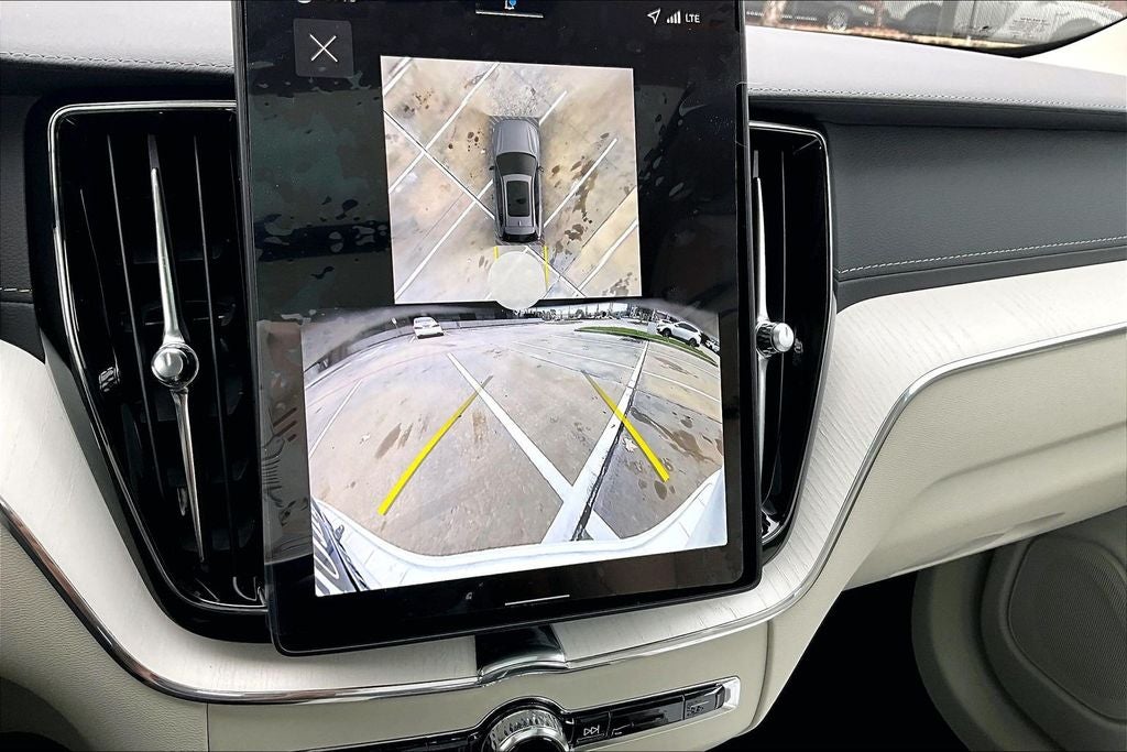 2026 Volvo XC60 Plug-In Hybrid T8 Ultra