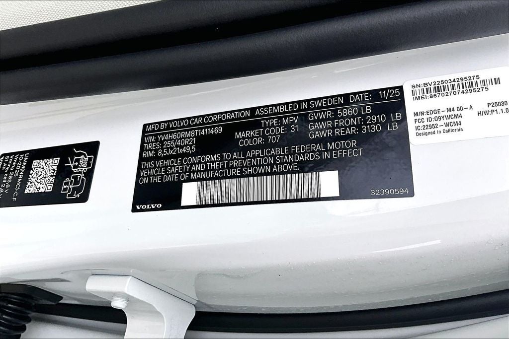 2026 Volvo XC60 Plug-In Hybrid T8 Ultra