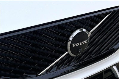 2026 Volvo XC60 Plug-In Hybrid T8 Ultra