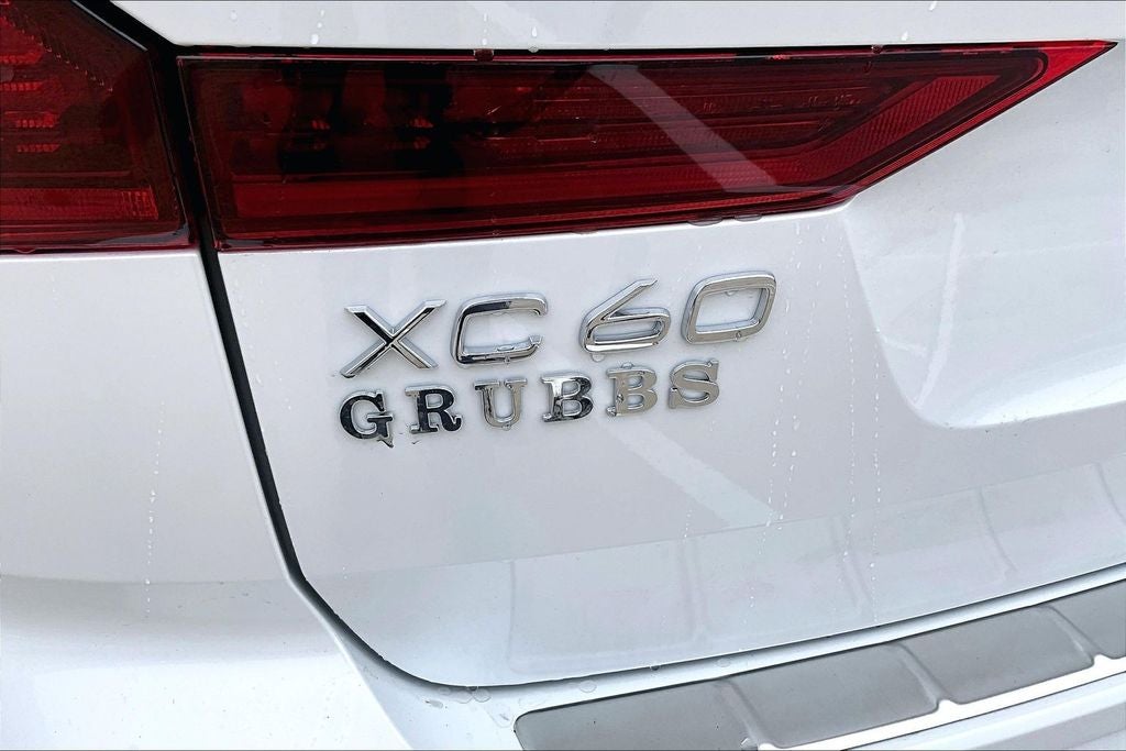 2026 Volvo XC60 Plug-In Hybrid T8 Ultra