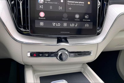 2026 Volvo XC60 Plug-In Hybrid T8 Ultra