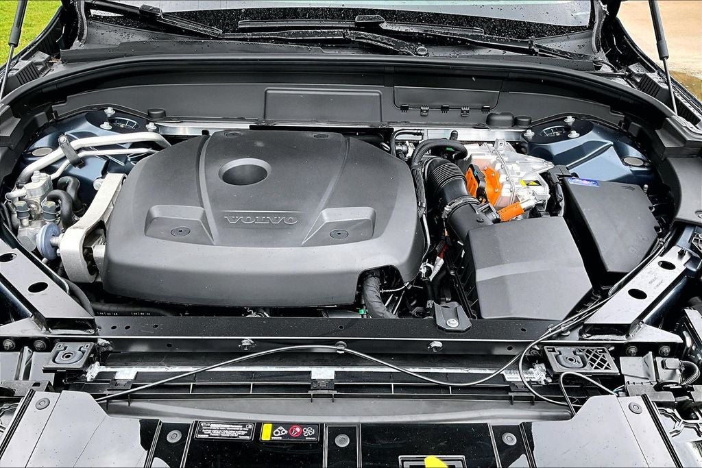 2026 Volvo XC60 Plug-In Hybrid T8 Ultra