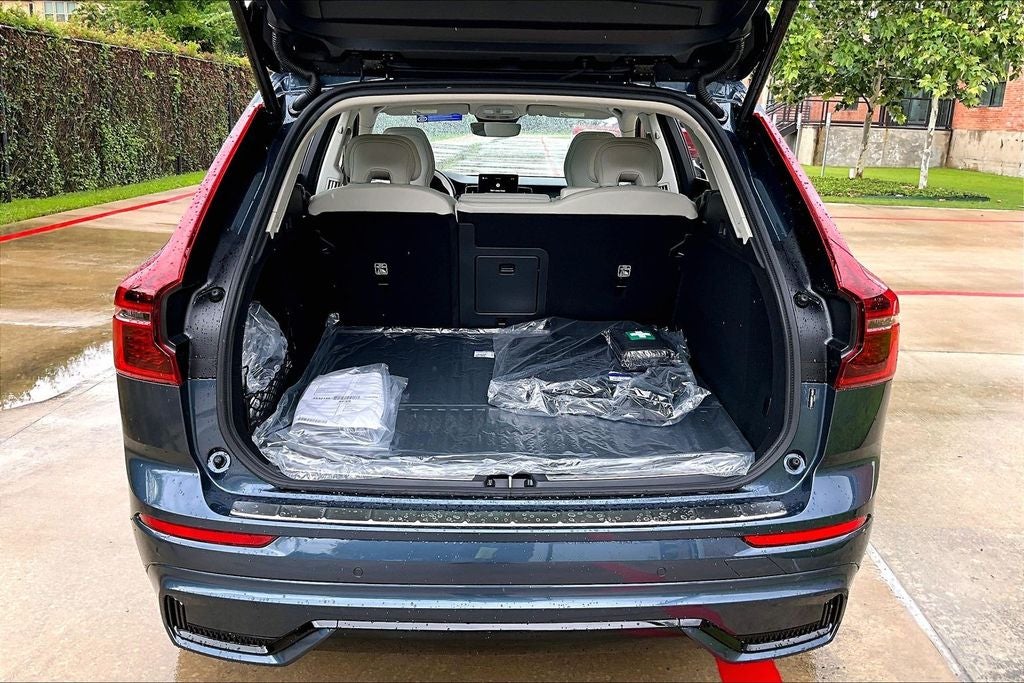 2026 Volvo XC60 Plug-In Hybrid T8 Ultra