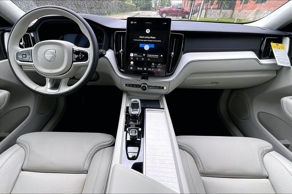 2026 Volvo XC60 Plug-In Hybrid T8 Ultra