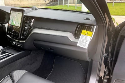 2026 Volvo XC60 Plug-In Hybrid T8 Polestar Engineered