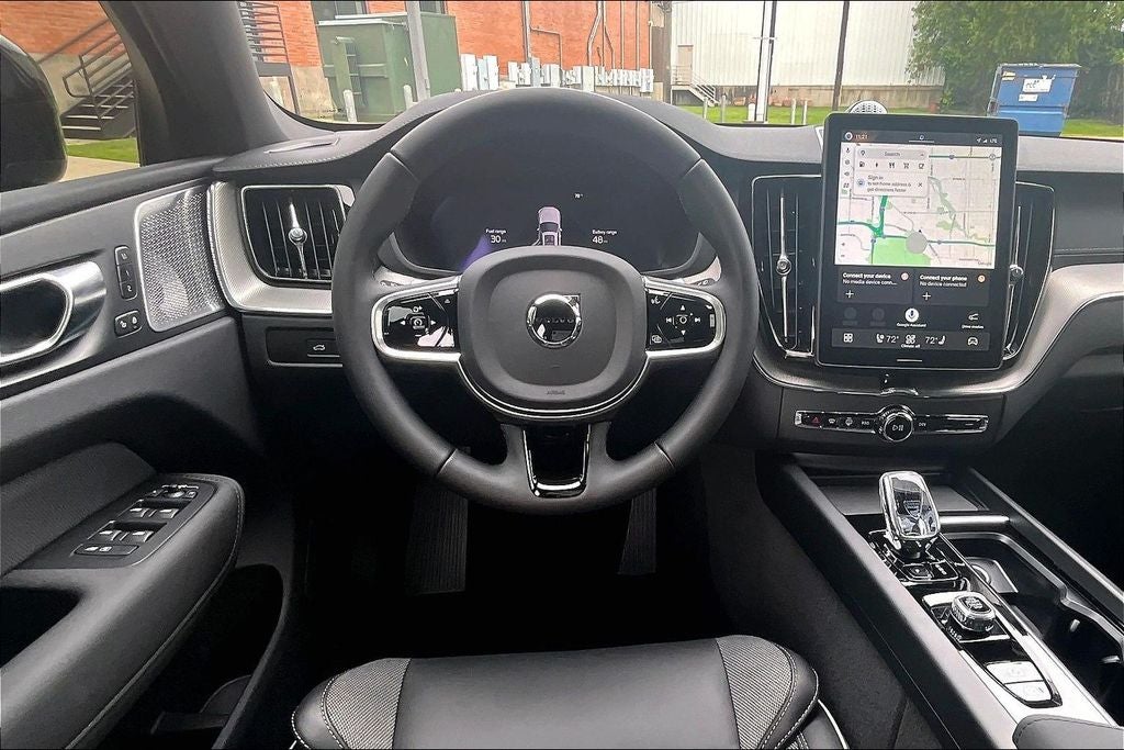 2026 Volvo XC60 Plug-In Hybrid T8 Polestar Engineered
