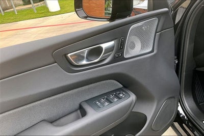 2026 Volvo XC60 Plug-In Hybrid T8 Polestar Engineered