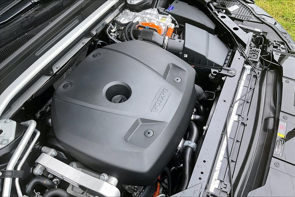 2026 Volvo XC60 Plug-In Hybrid T8 Polestar Engineered