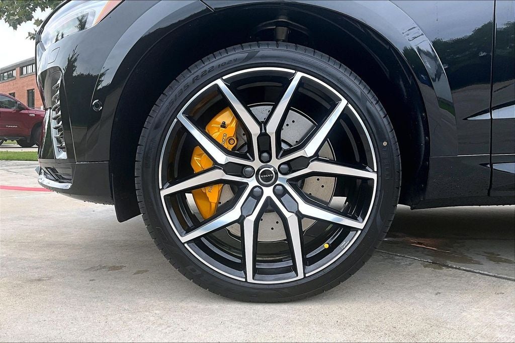 2026 Volvo XC60 Plug-In Hybrid T8 Polestar Engineered